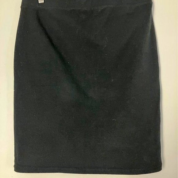 Old Navy black pencil skirt size medium - Picture 2 of 8